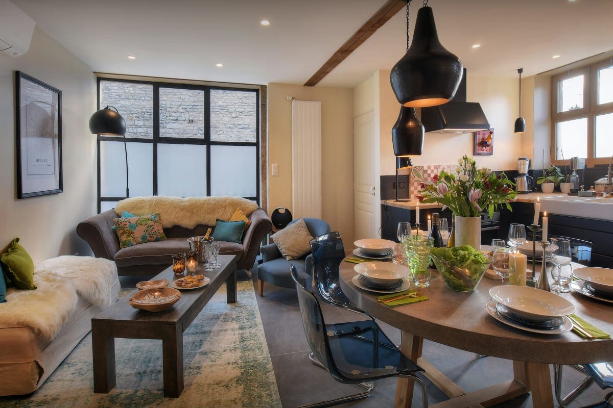 Dining/Lounge/Kitchen