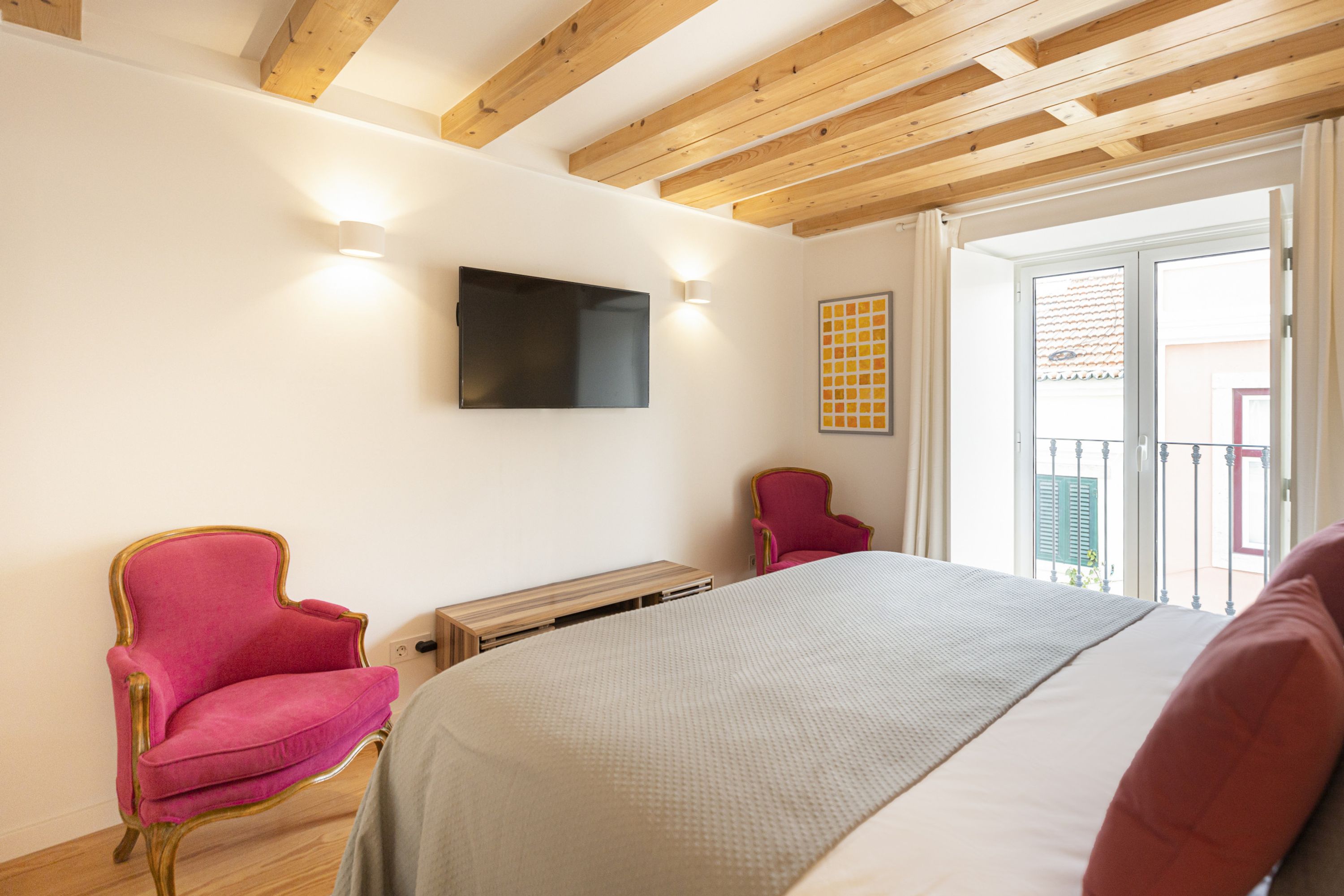 Cascais Petit Bijou by CadenzaLux Cascais Petit Bijou by CadenzaLux