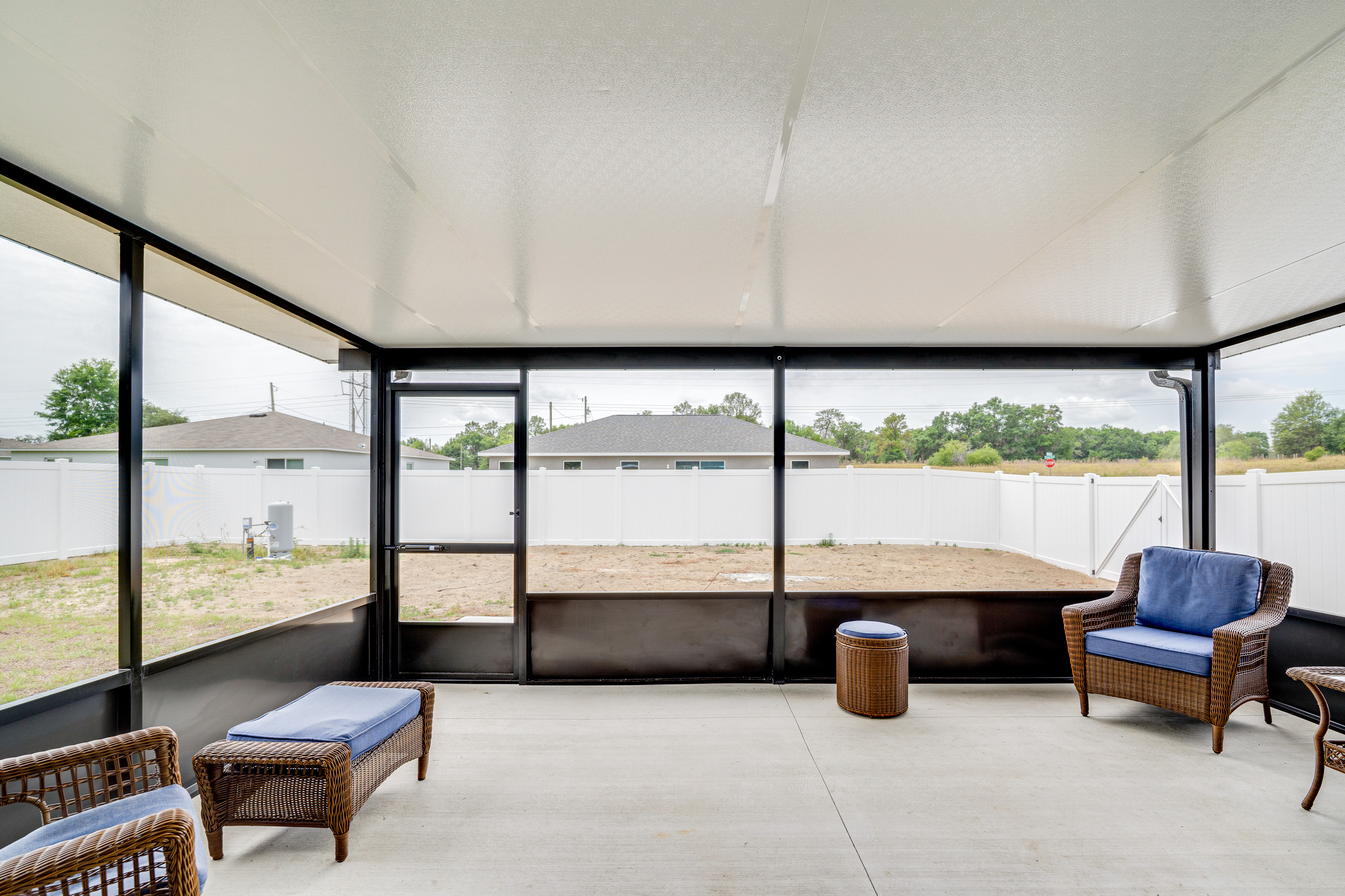 Hike, Paddle & Explore: Home w/ Lanai in Ocala