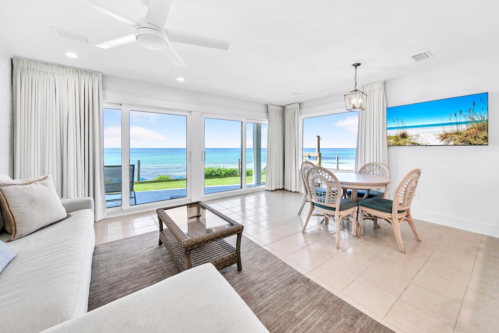 Welcome to Blue Mountain Beach Villas 5B