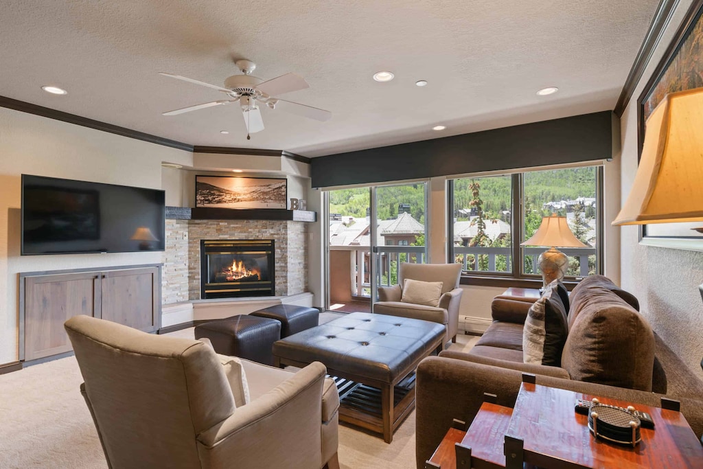 stjames-107-1217_52144596934_o