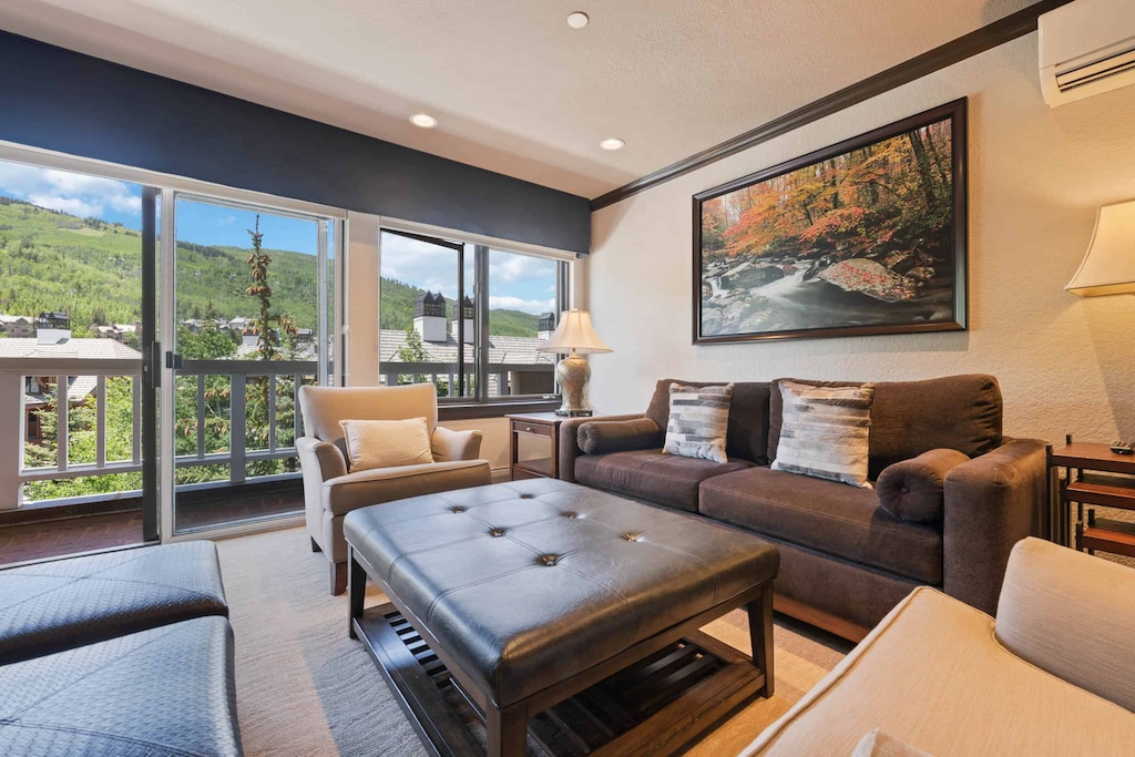 stjames-107-1252_52144596224_o