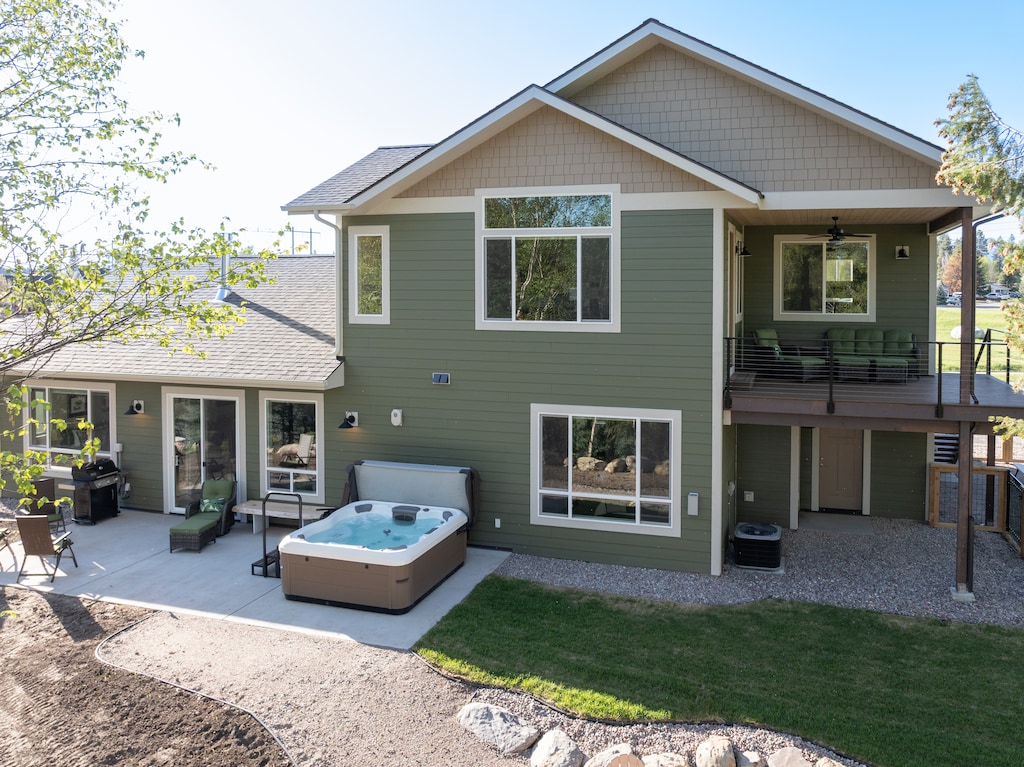 Spacious Backyard with lots of amenities | Exterior