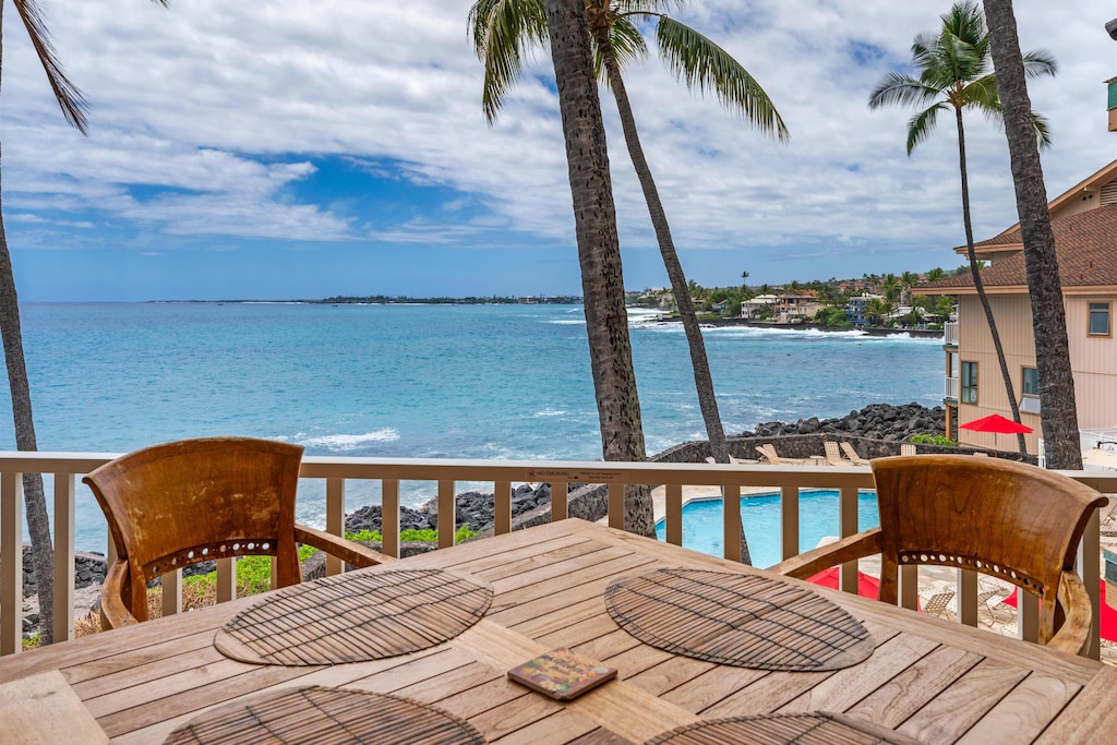Ocean view from lanai