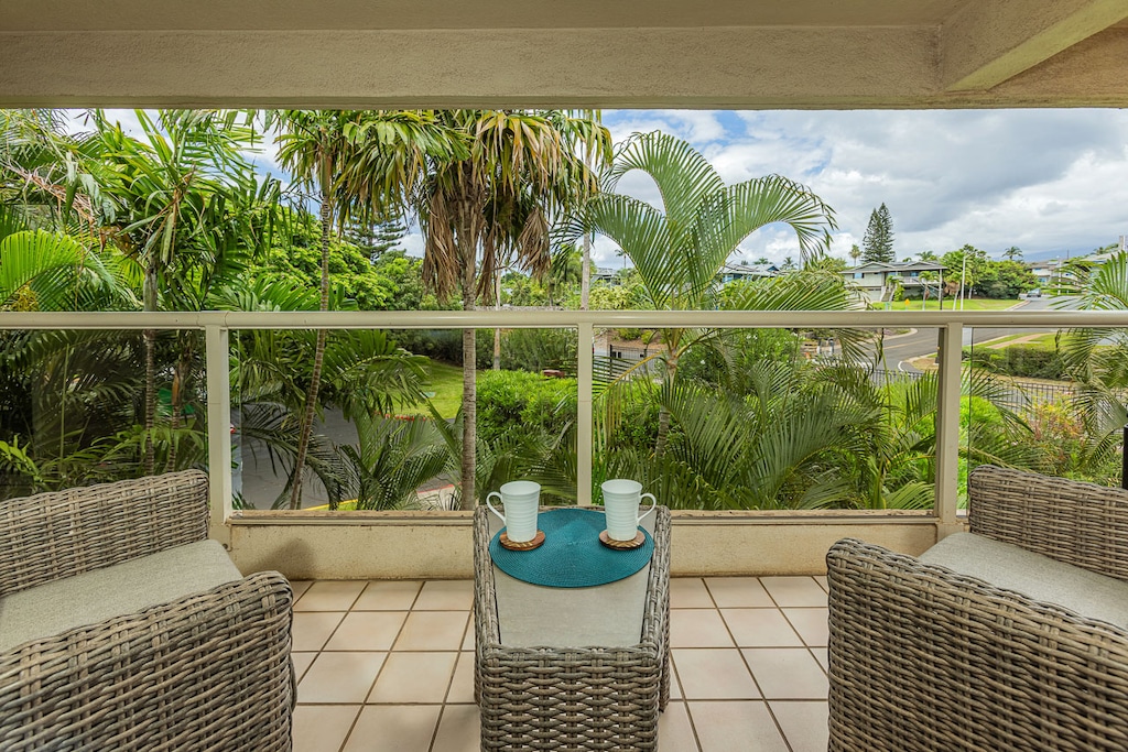 Tropical mornings made for two on the private lanai