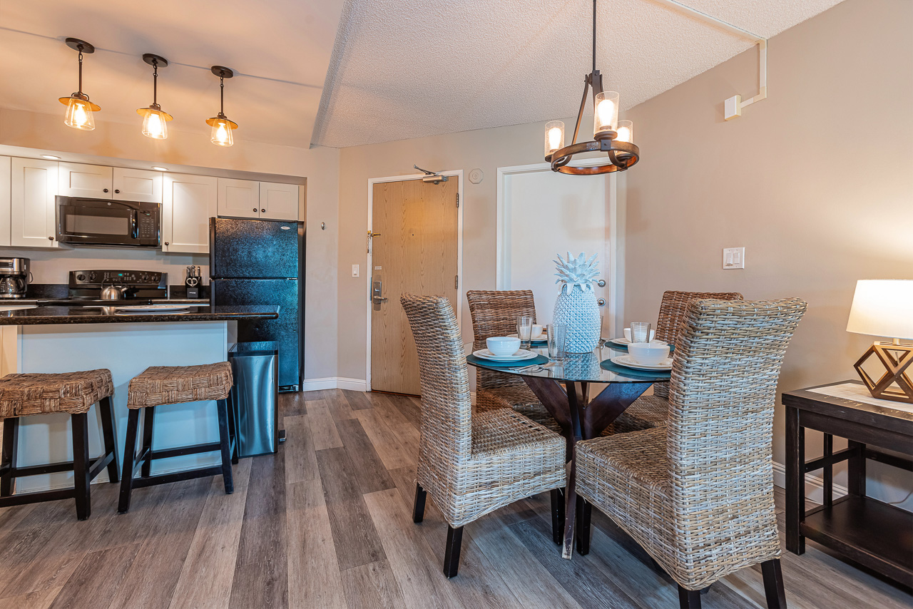 Access to second bedroom ease with two accessible entries