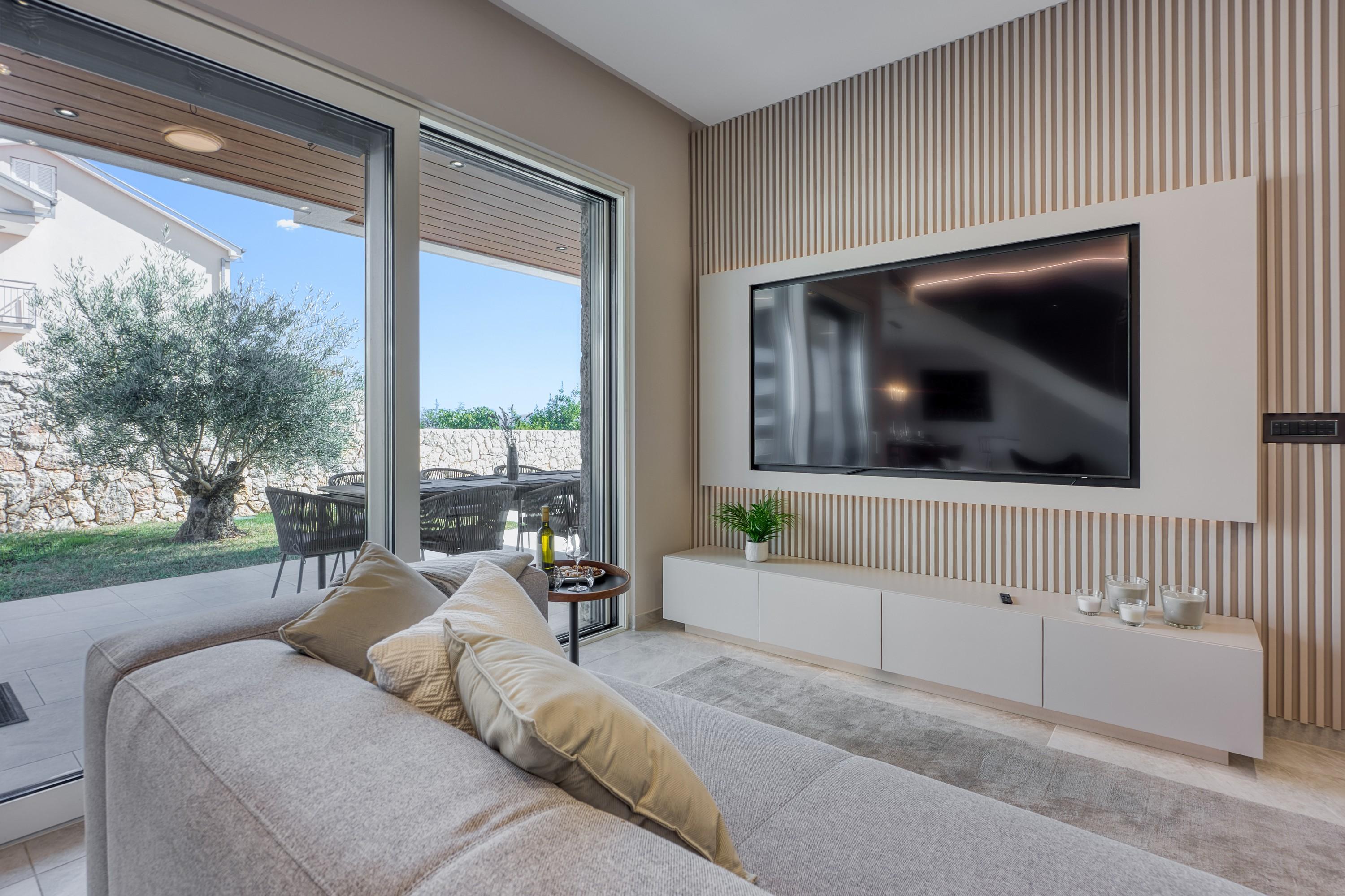 Luxury Seaview Villa Rosciola