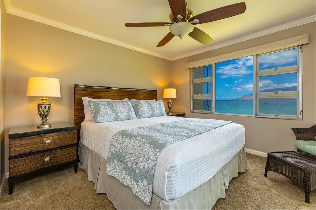 Primary Suite Features OceanViews~ Fall Asleep to the Waves