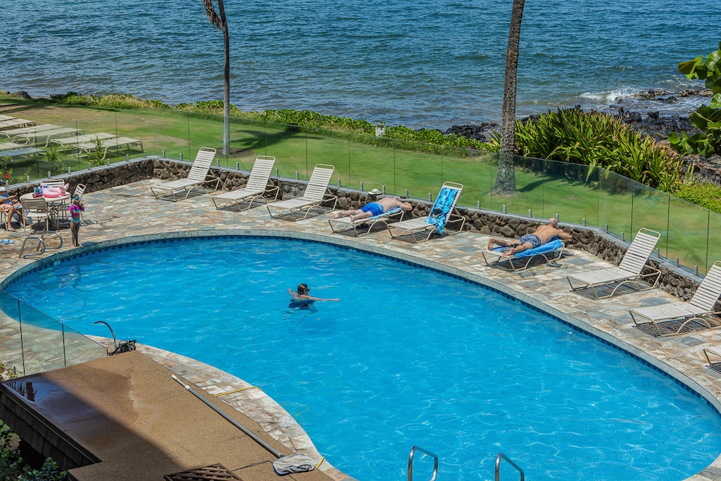 Calm oceanfront pool perfect for unwinding