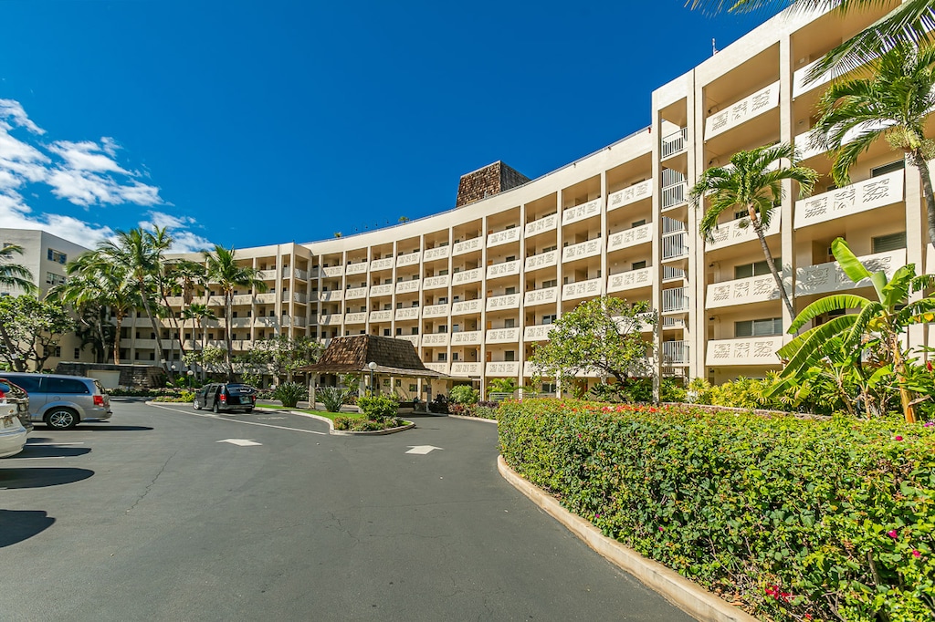 Six Story Oceanfront Property located in the Heart of South Maui