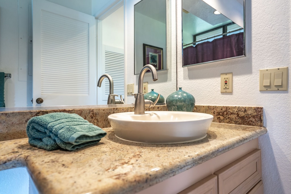 Pamper yourself in this second bathroom