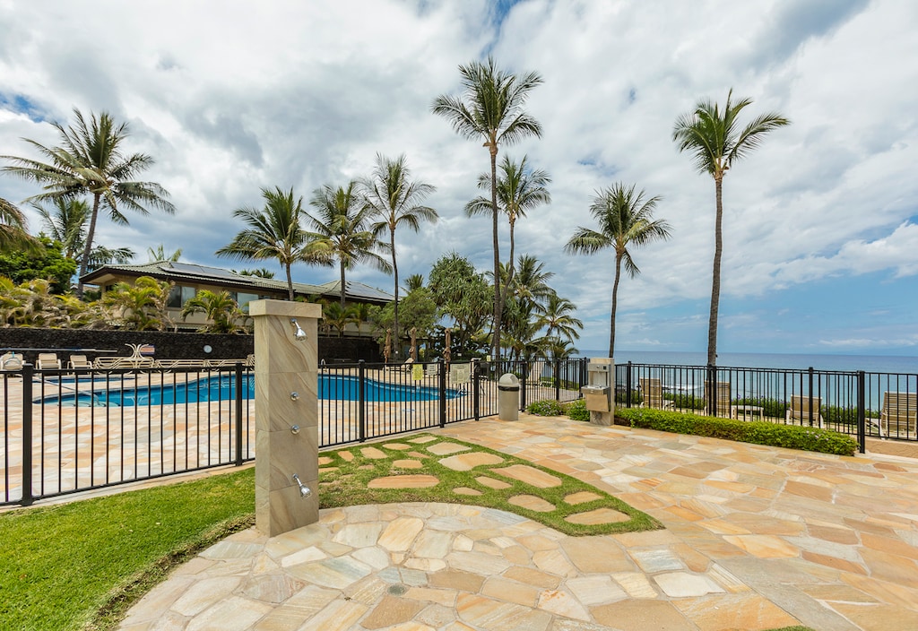 Enjoy the pool and a stroll to the beach!