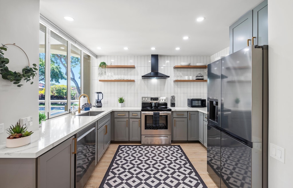 Lots of space to prepare meals