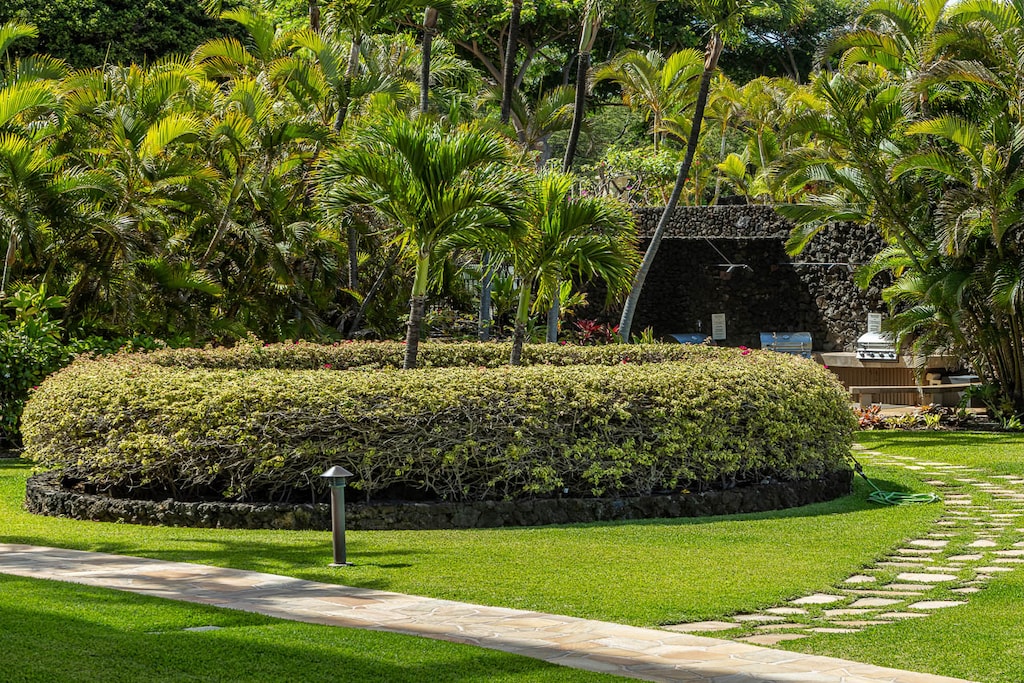 Well manicured grounds