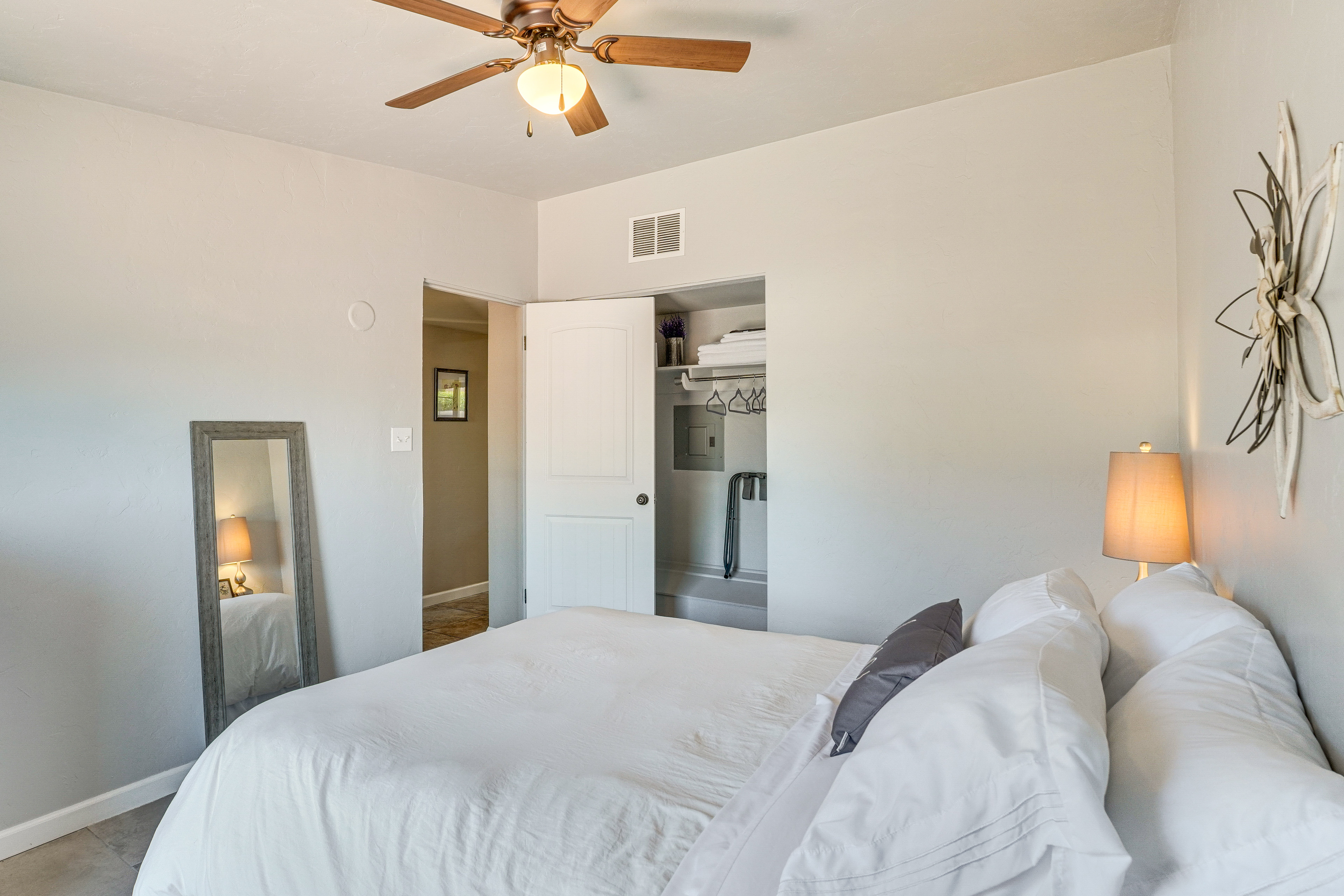 6 Mi to Sabino Canyon: Home w/ Patio in Tucson!