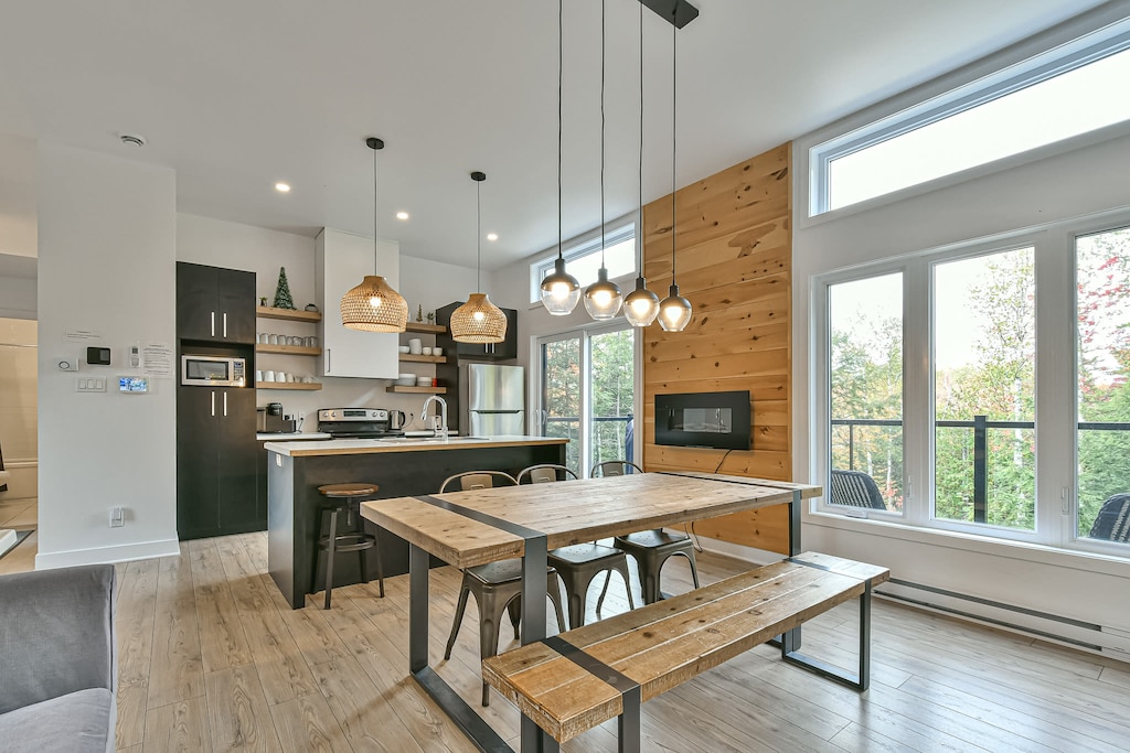 Salle à manger + cuisine