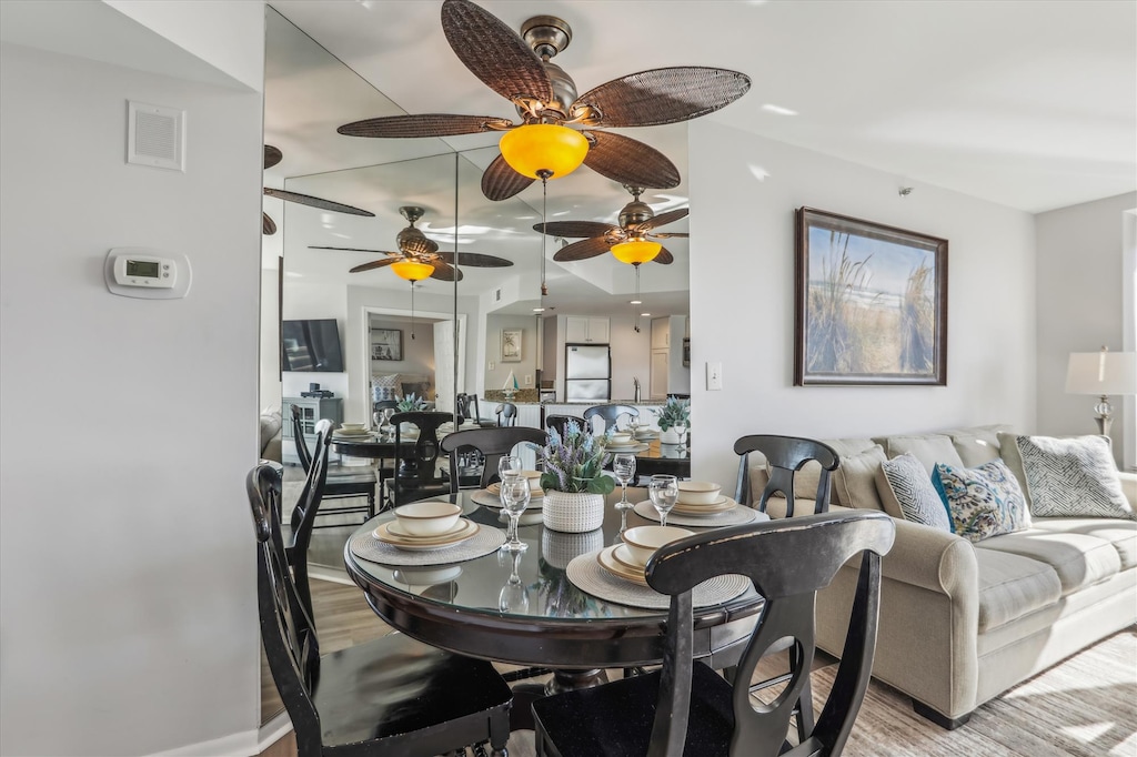 Dining Table with Seating for Four at 2514 Villamare