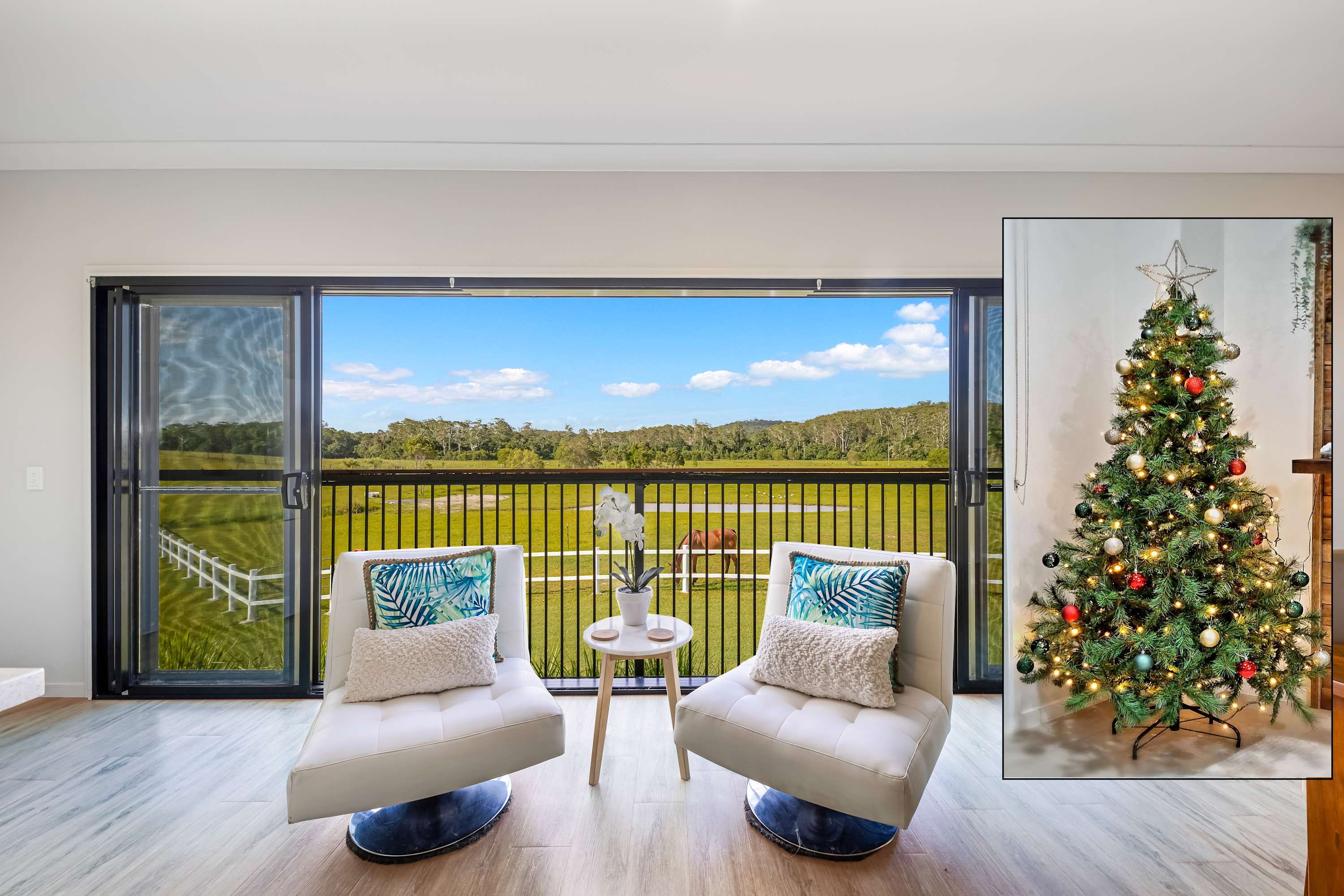 Christmas tree for the month of December (request only) (photo is illustration)