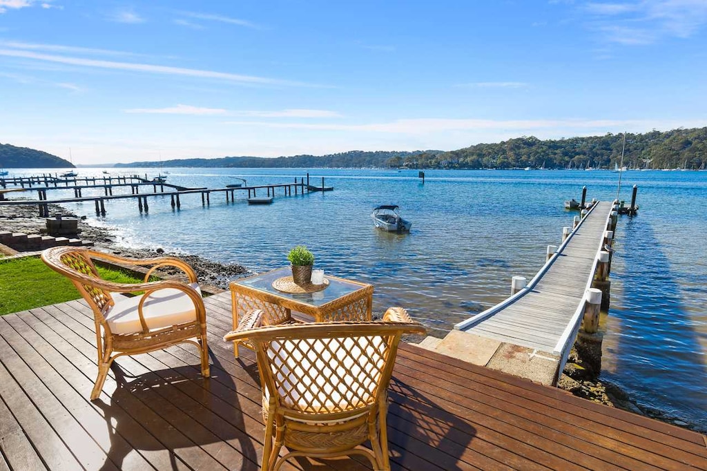 Relax on the front with amazing views