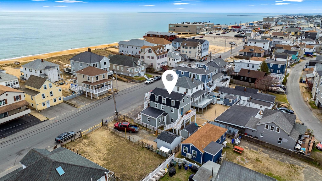Aerial photo of our property, 1 block to the nearest public beach access and 3 blocks to the Salisbury Center.