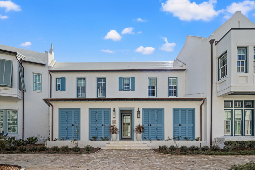 47 Whalebone Alley Photo 07