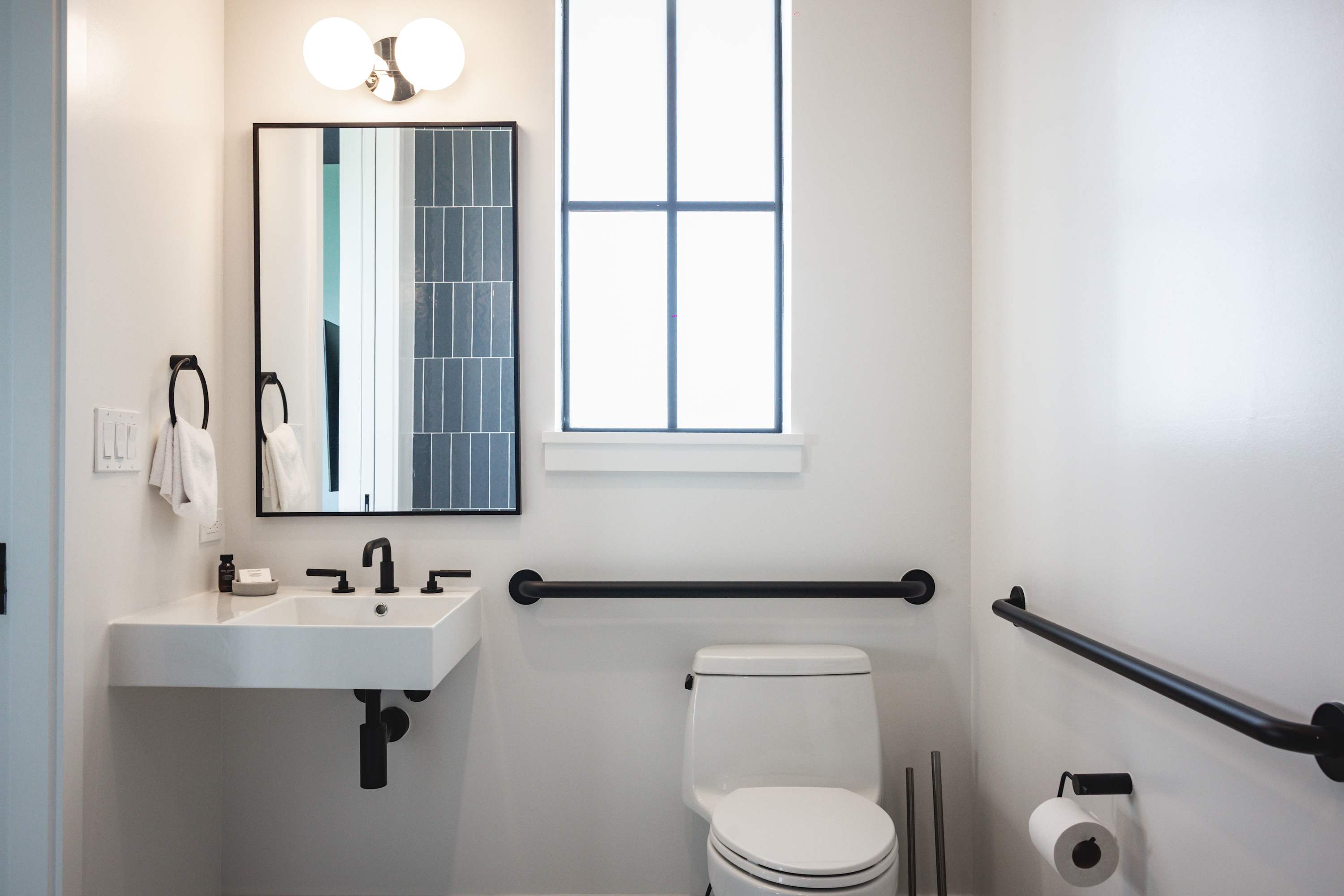 Bathroom 7 Alt. View