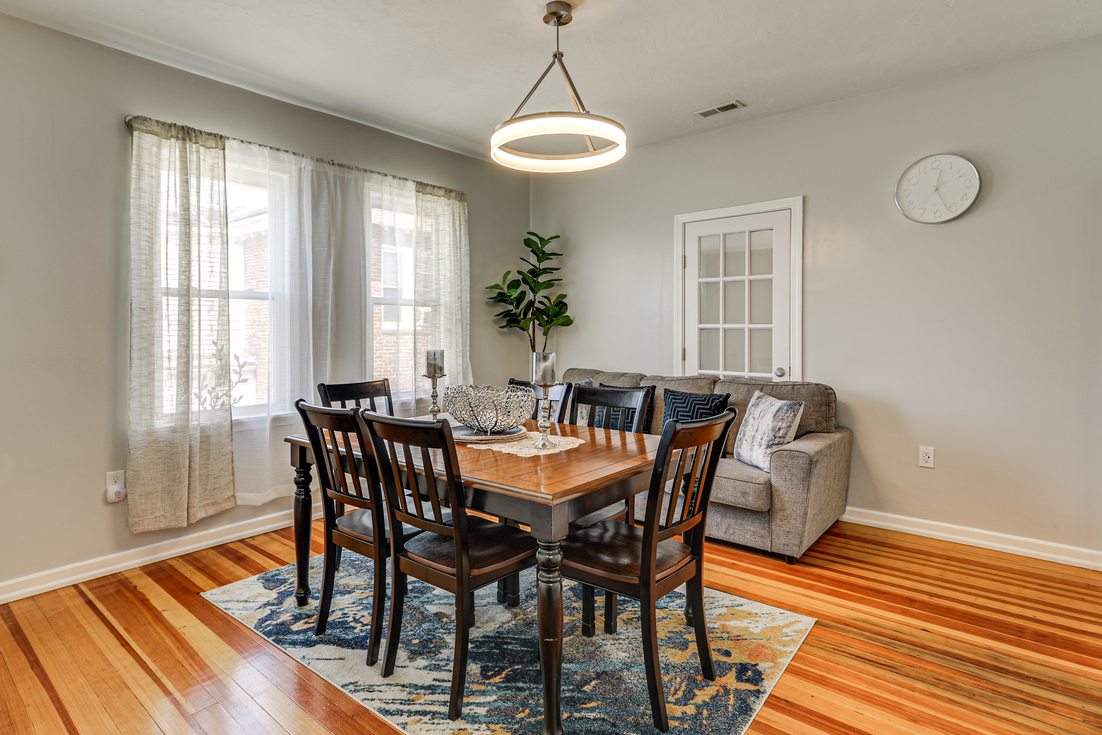 4,500-Sq-Ft Suburban Boston Home By Franklin Park!