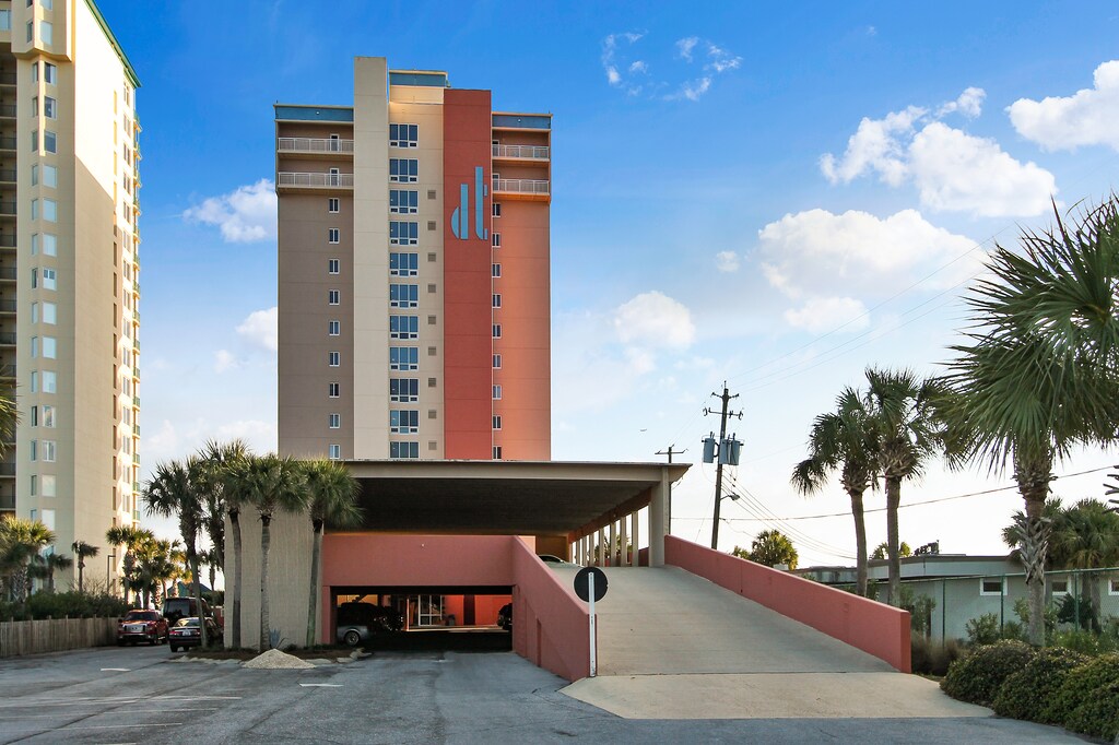 amenity-destin towers front elevation-img_7867