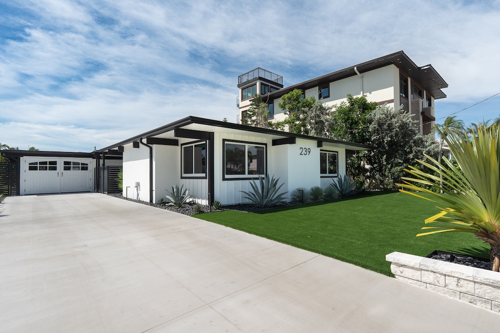 Welcome to Curlew Beach Cottage!