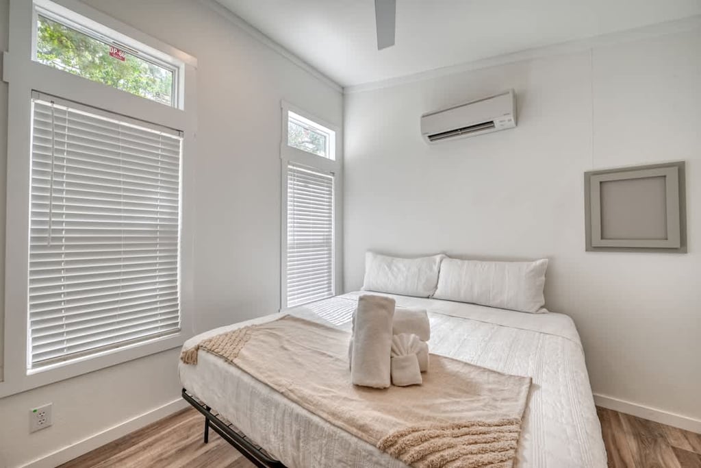 Comfortable King Bed