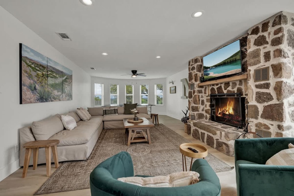 Spacious living room with flat screen TV.