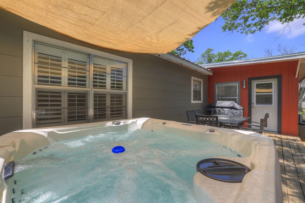 After a long day of shopping and wine tasting relax in the soothing hot tub