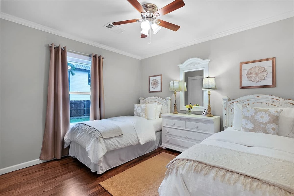 Guest Bedroom Photo 2 of 2