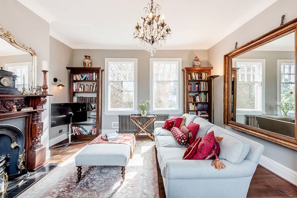 Bright and airy with a smart tv for Netflix and streaming 