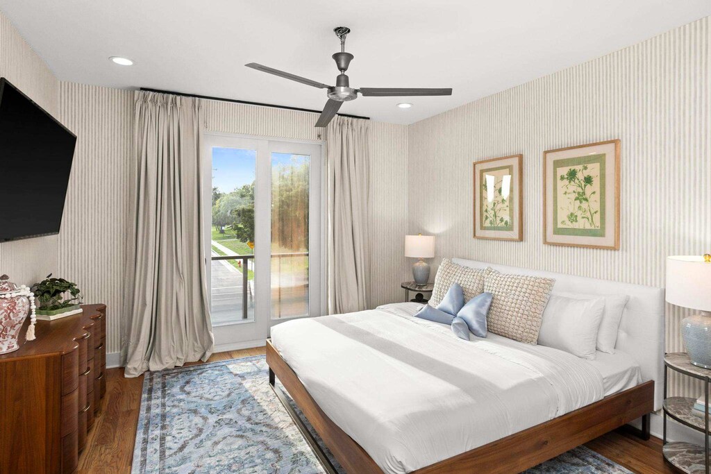 Bedroom 3: King Bed + Twin Rollaway, Smart TV and Full ensuite Bathroom