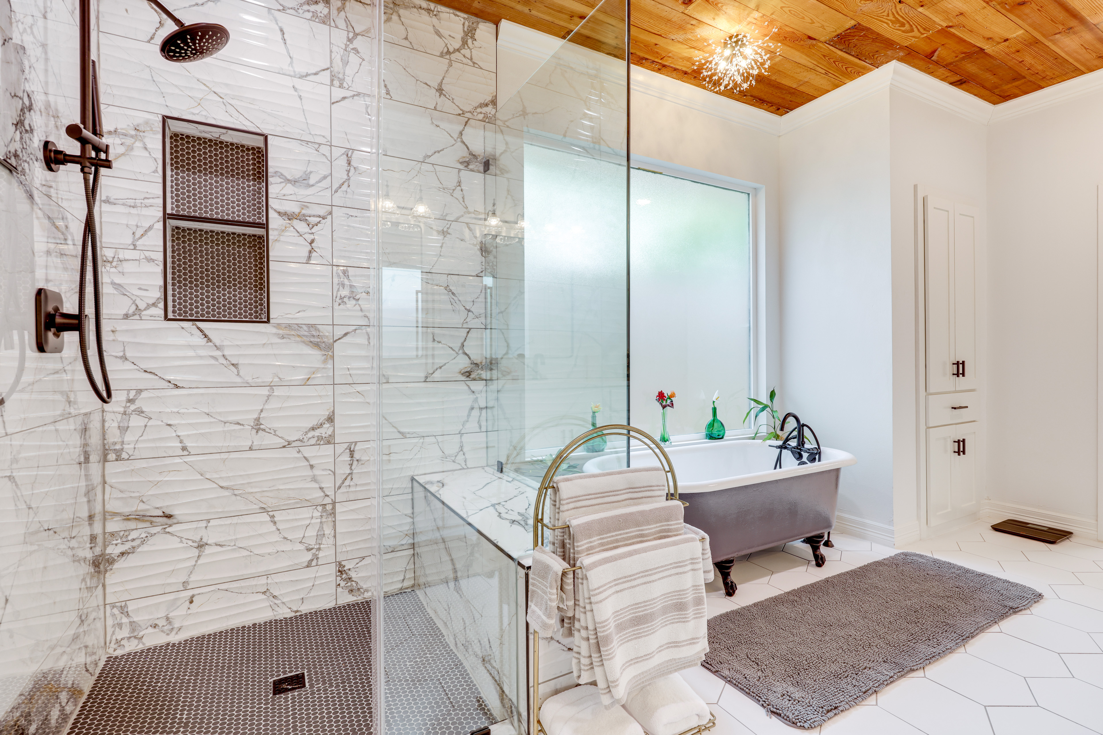 1 Mi to Landa Park: New Braunfels Home w/ Patio!