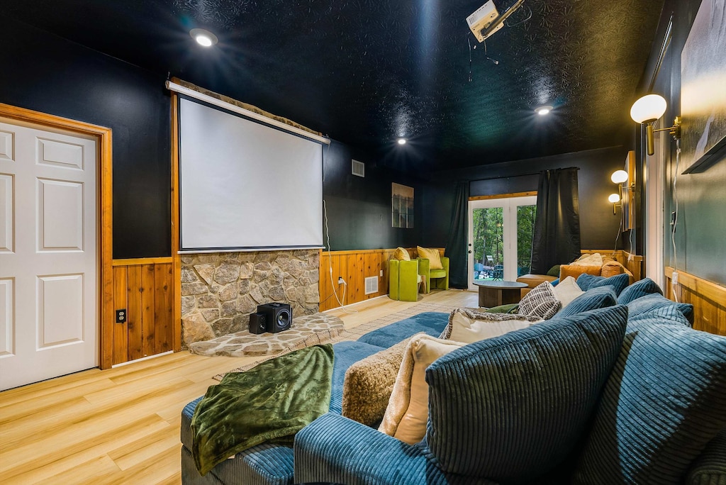 Calling all cinephiles! Our state-of-the-art media room is the perfect place to get lost in a great film. Just sit back on the plush couch and let the big screen transport you.