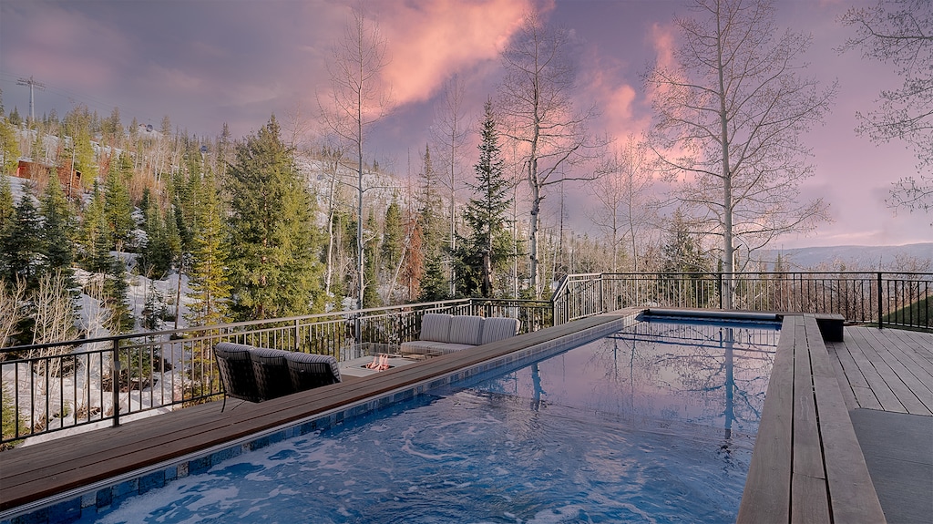 Outdoor fire pit and pool