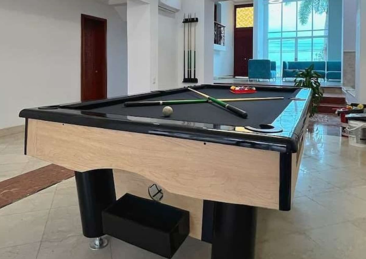 Castillo Grande | 10BR Villa