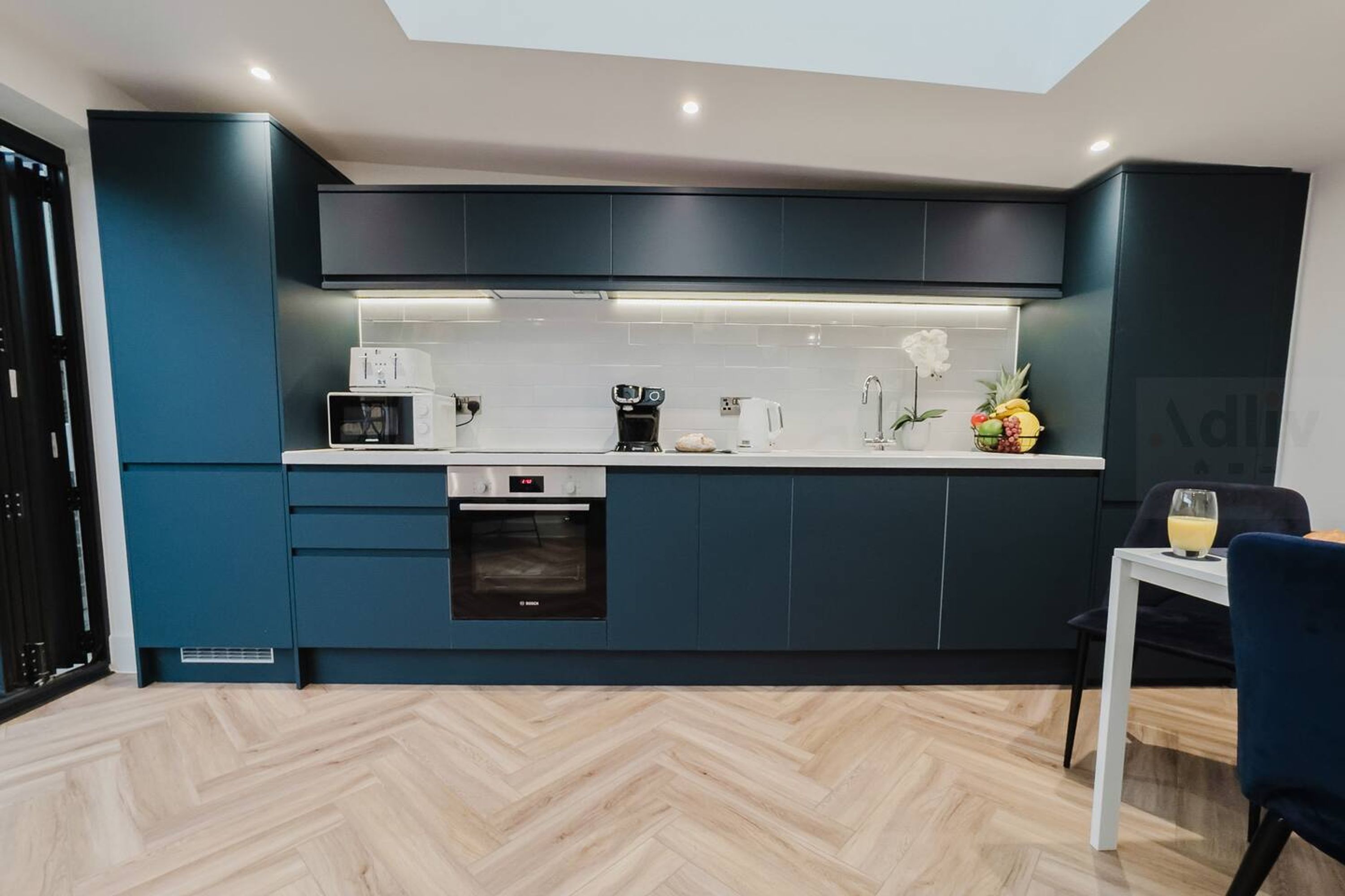 Luxury Seaside Home   Parking  Sleeps 8 by ADLIV