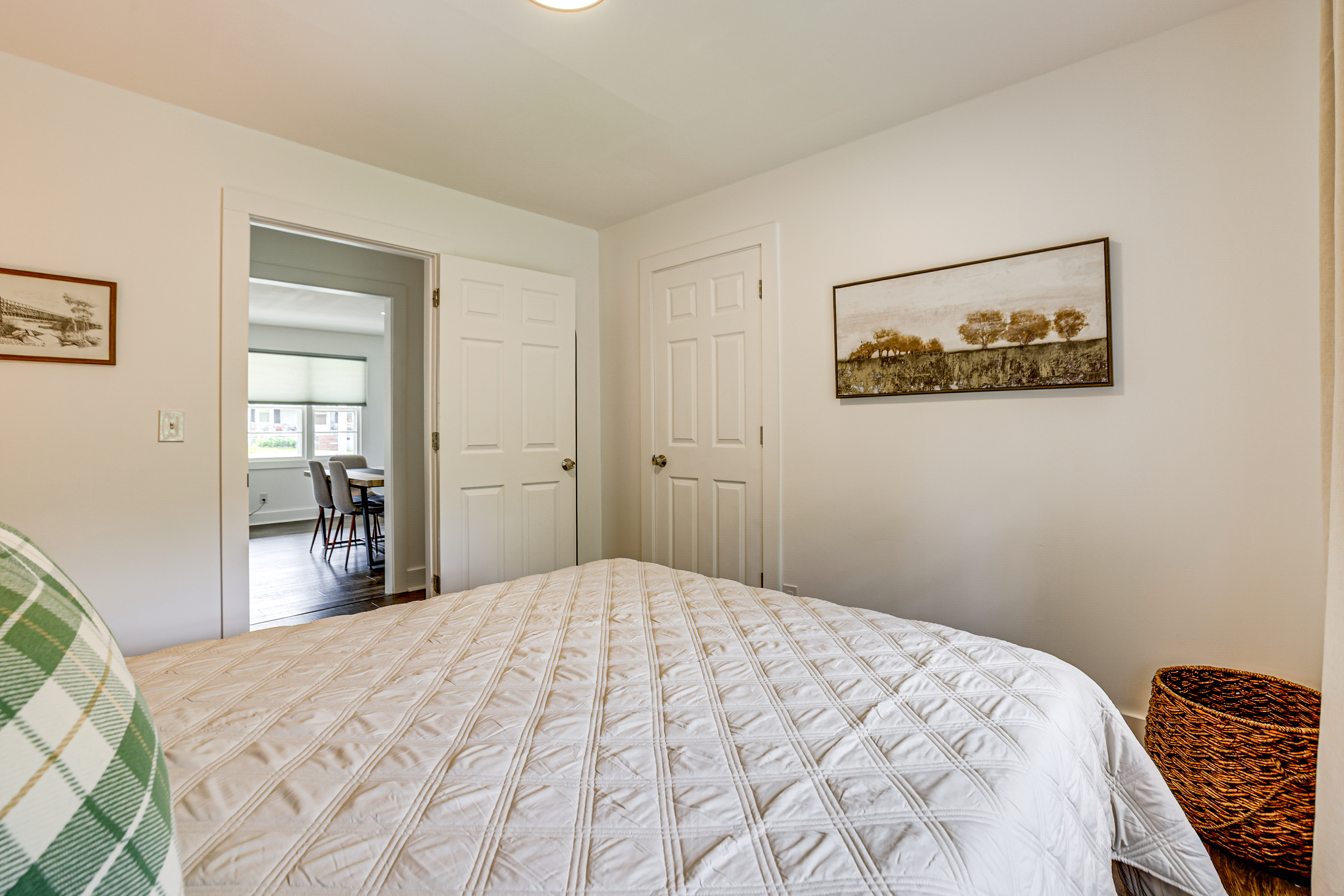 Families Welcome, Fenced Yard: Inviting Greer Home