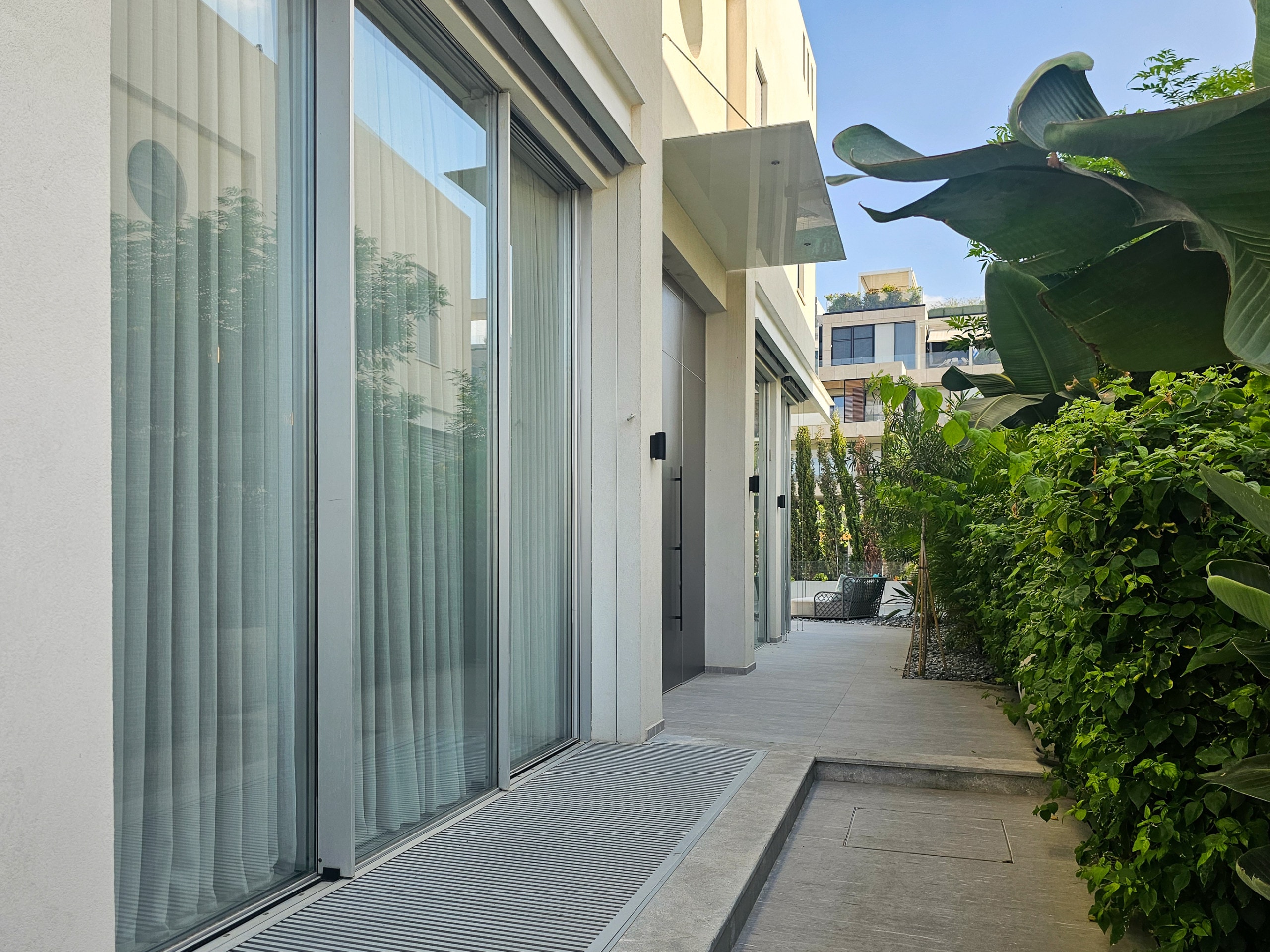 Luxury New Villa with Private Pool