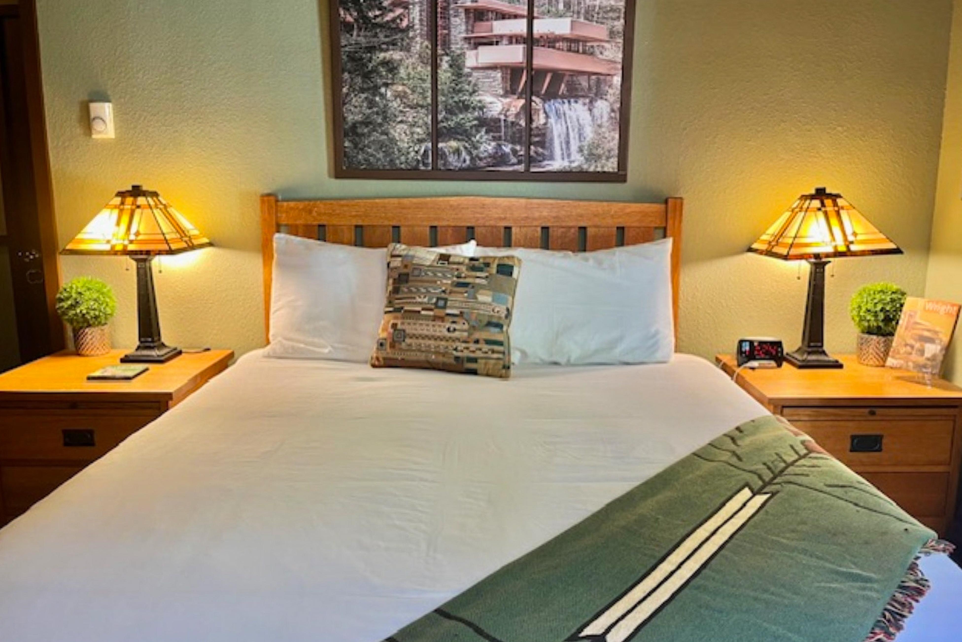 Deep Creek’s ONLY Frank Lloyd Wright Inspired Prairie Home - Fleur de Montagna