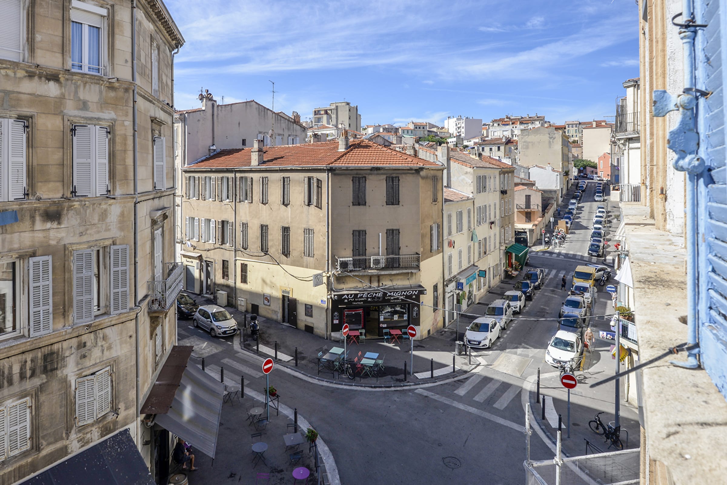 Chic And Modern Apt 5 Min From The Beach