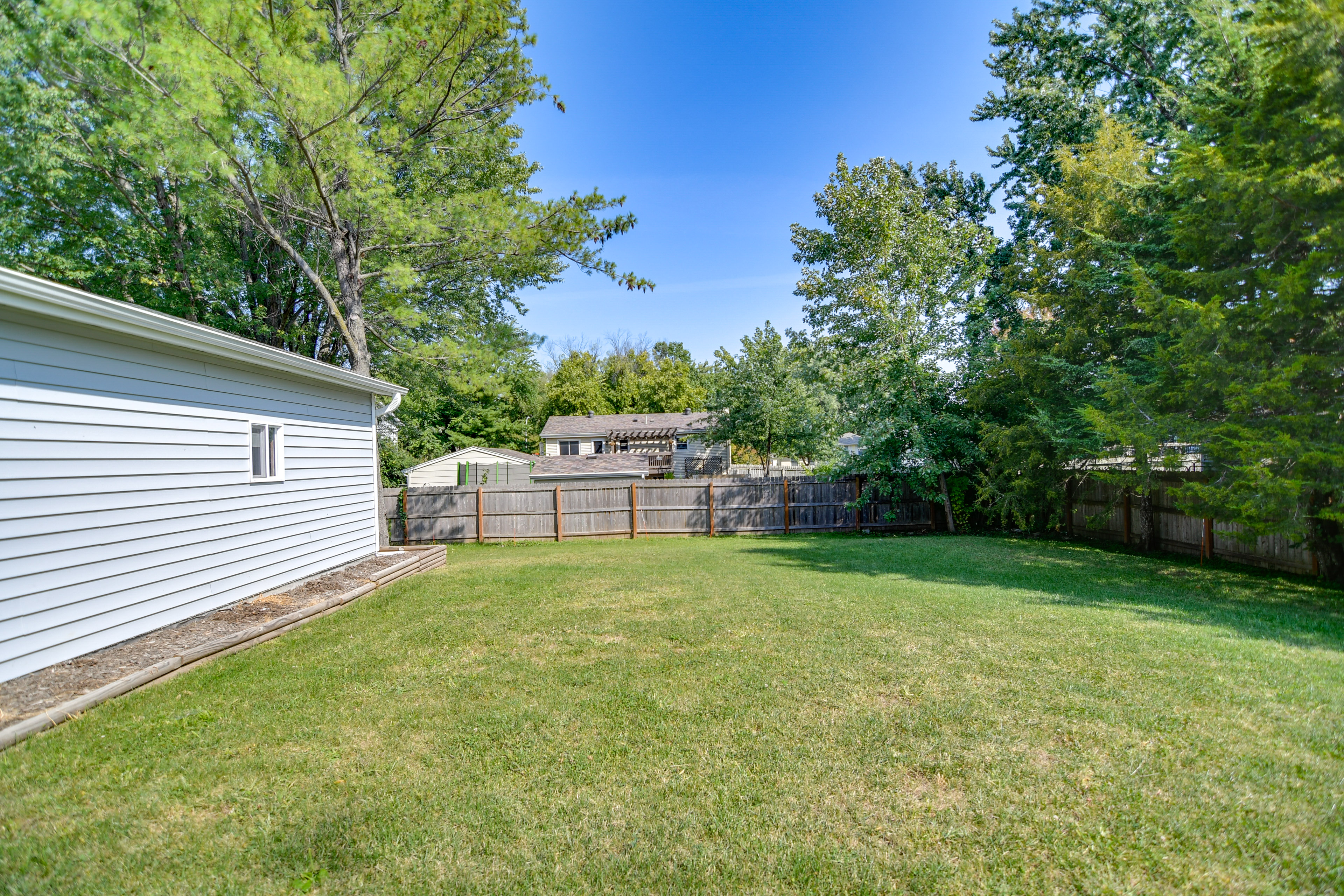 4 Mi to Big Creek State Park: Spacious Family Home