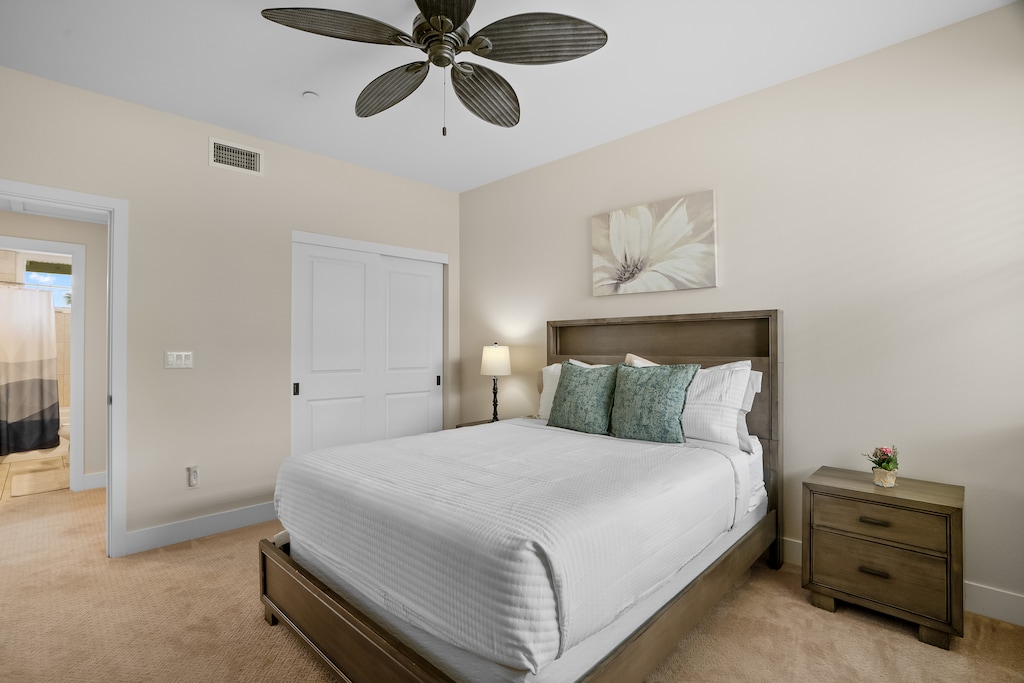Queen Bedroom