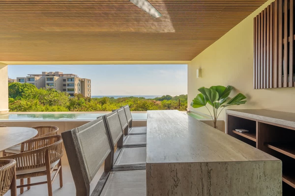 Terraza con Alberca Privada y Barra