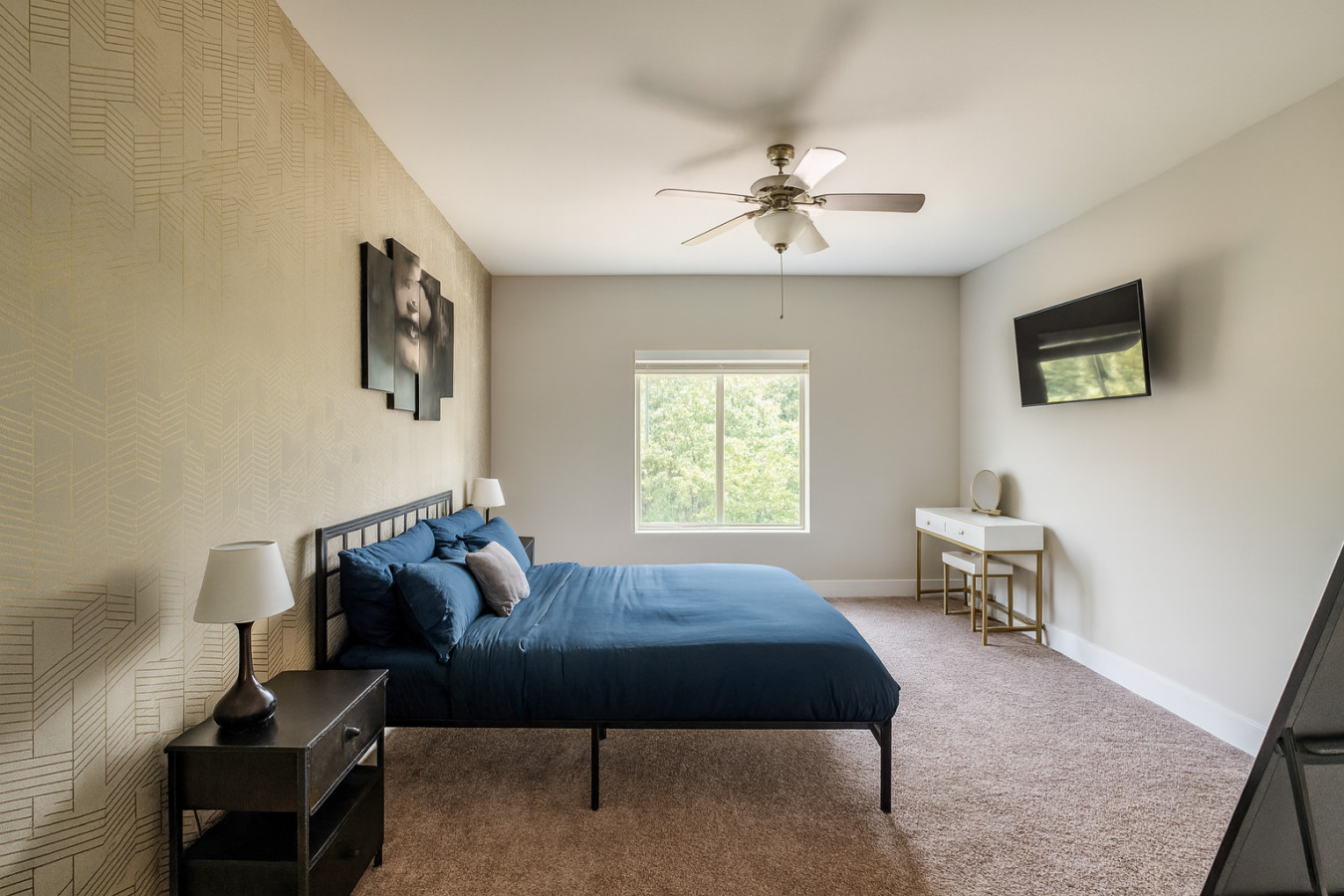 ✨ Spacious 2BR/2BA Condo Across from UAB ✨