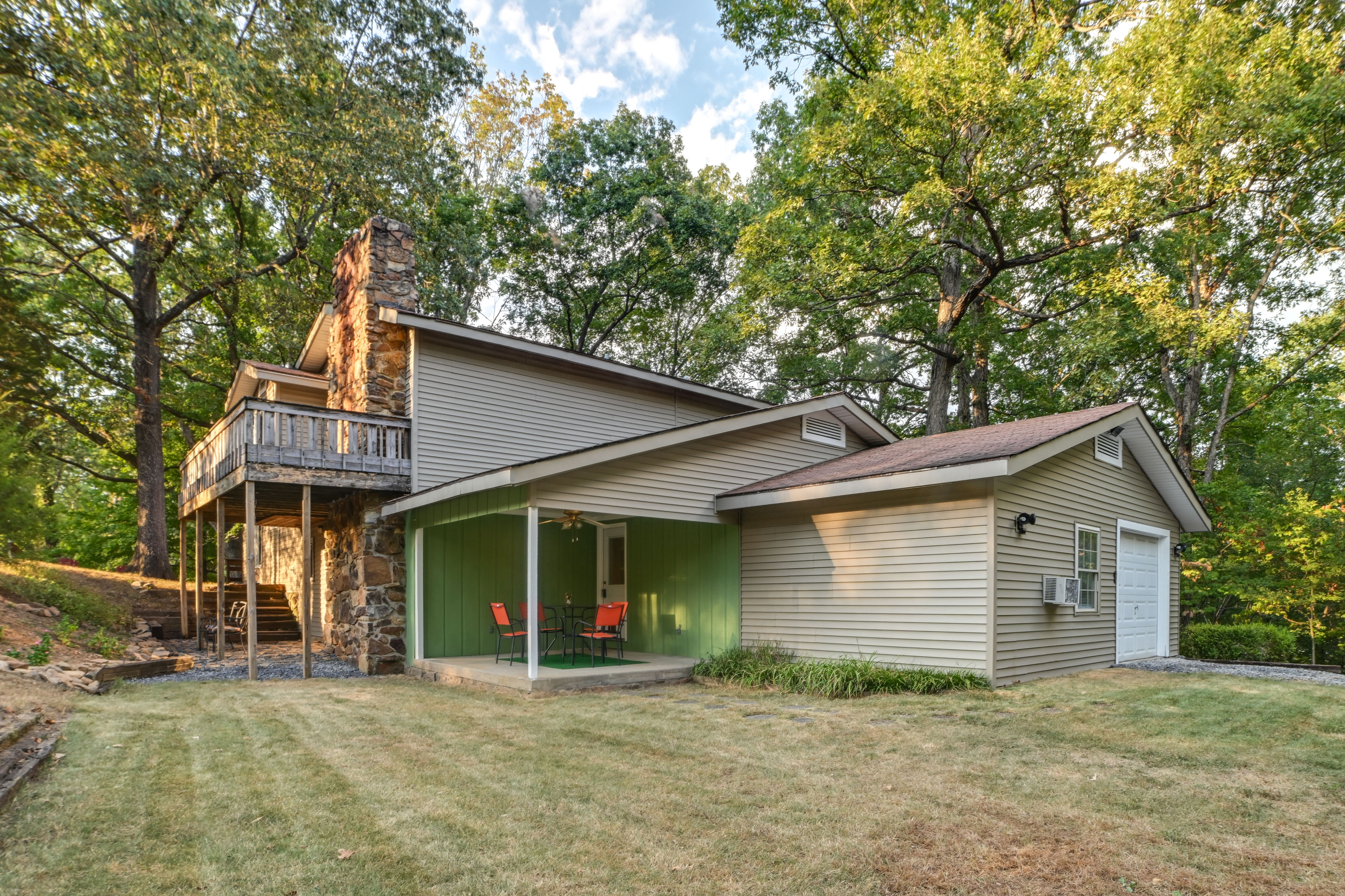 Dog-Friendly Kentucky Lake Home w/ Game Room!