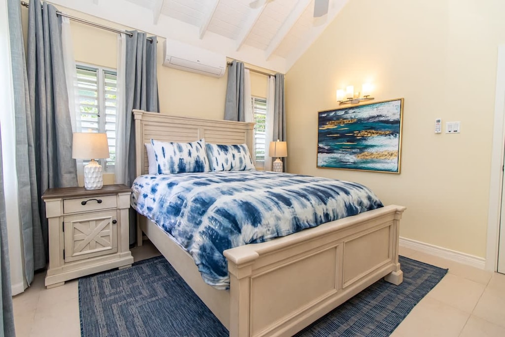 Bedroom 2 with comfortable & cozy Queen sized bed